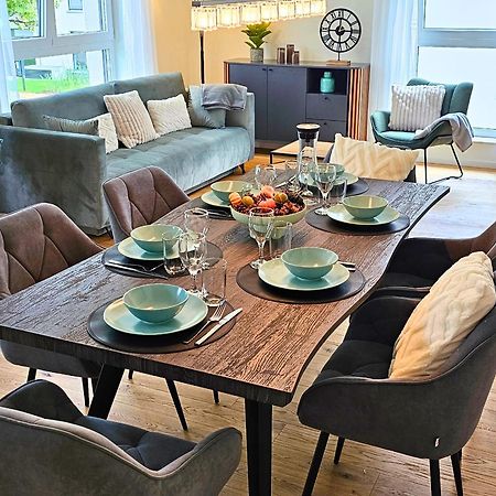 Relaxrefugium Luxus - Kueche, Arbeitsplaetze, Stellplatz & Komfort Fuer Bis 6 Gaeste Königs Wusterhausen Εξωτερικό φωτογραφία